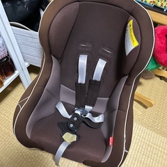 チャイルドシート　リーマン