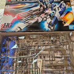 HGハイニューガンダムの画像