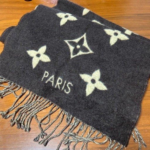 LOUIS VUITTON マフラー