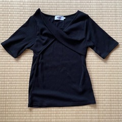 美品　AZUL クロス　Tシャツ の画像