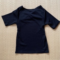 美品　AZUL クロス　Tシャツ の画像