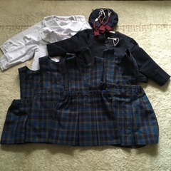 大蔵学園　幼稚園　制服　バラ売り　体操服売れました