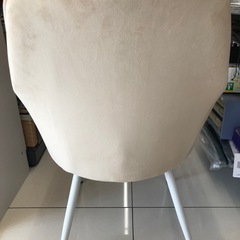 チェア（ベージュ）の画像
