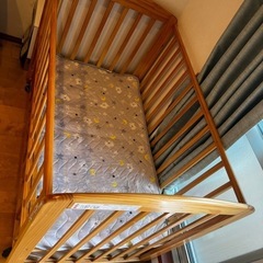 ベビーベッド 木製, baby bed with wheels,婴儿床の画像