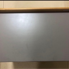 大和屋キッズテーブル 引き出し付き天板高さ調節可能 椅子付きの画像