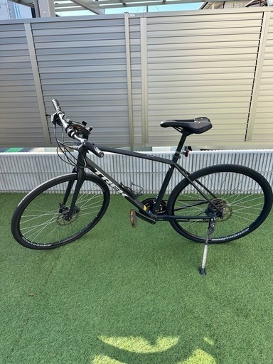 2021年式　TREK FX2 クロスバイク