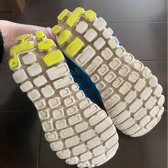 Reebokのスニーカー19センチの画像