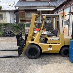 トヨタ　フォークリフト