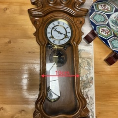 柱時計（ネジ式）可動品値下げ歓迎です　d(^_^o)