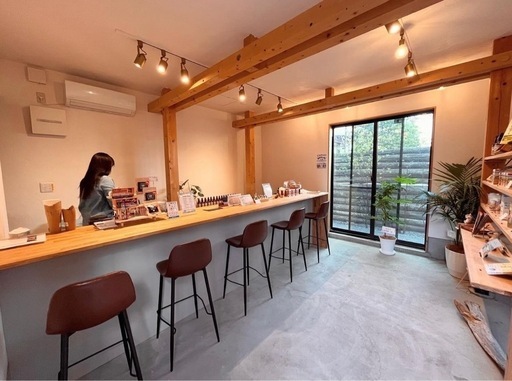【居抜き物件】由比ヶ浜駅徒歩5分の好立地　鎌倉cafe