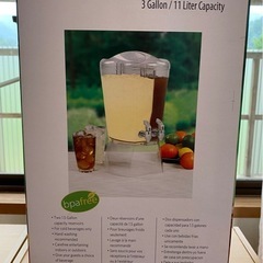 【パーティーなどに❗️】ドリンクディスペンサーの画像