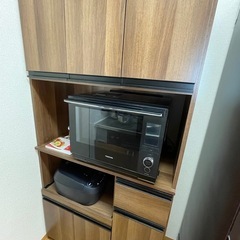 大至急！！食器棚の引き取りをお願いします！
