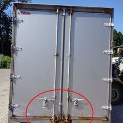 ♪八街C区SM66♪物置♪コンテナ♪内寸高さ235cmあり♪アルミ箱♪の画像
