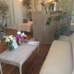 再再値引きしました！フランスシャビー　アンティークソファと机♡の画像