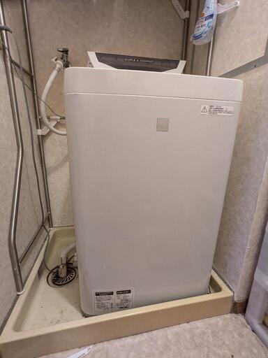 シャープ4.5キロ洗濯機　2016年製造