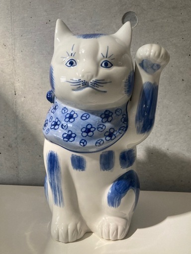 九谷焼　招き猫　青磁　猫置物
