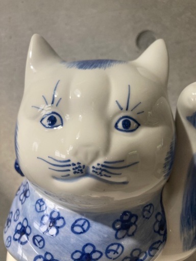 九谷焼招き猫青磁猫置物 (いちご) 熊本のその他の中古あげます・譲り
