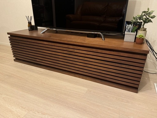 ウォルナットテレビボード