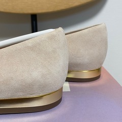 新品 本革パンプス  配送可 現地お渡しがお得 22cm 22.5cm 25cm 25.5cmの画像