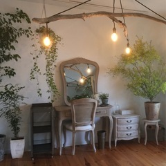 フランスシャビー　アンティークドレッサーの画像