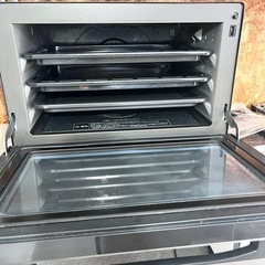 【武蔵小山店】 パナソニック Panasonic スチームオーブンレンジ Bistro ビストロ  2段調理タイプ 30L ホワイト NE-BS807 電子レンジ オーブンレンジ 20年製 レンジ 2020年製 角皿 3枚付き  🚚 運搬無料エリア有 / 品川区 リサイクルショップ ランバールーム 武蔵小山店  ◀︎ 武蔵小山パルム 戸越銀座 隣の画像