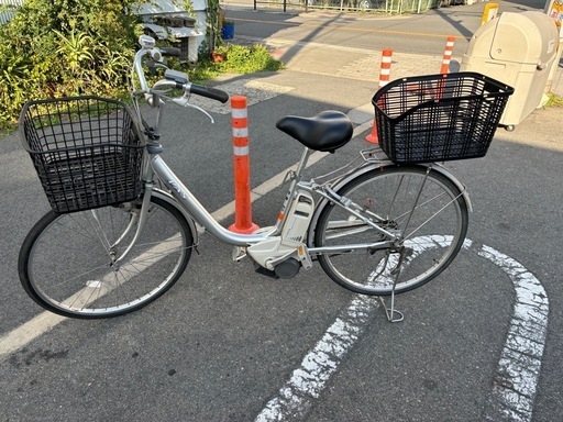 YAMAHA電動アシスト自転車 PAS L i-ionシルバー バスケット2個付