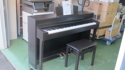 ◆美品　ヤマハ 電子ピアノ CLP-635R 2019年製◆