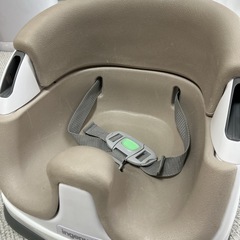 Ingenuity お食事椅子　ベビーチェアの画像