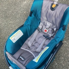 ＜＜取引中＞＞　無料　直接引取限定　ベビーカー　Chicco Bravo チャイルドシート付きの画像