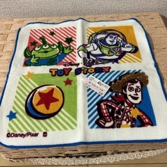 新品トイストーリーハンカチ⭐︎ハンドタオル➀