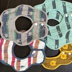 スタイ　ベビー用品　スタイセット　抱っこ紐カバーの画像