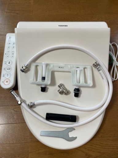 TOSHIBA 温水洗浄便座 (ウォシュレット) SCS-T160