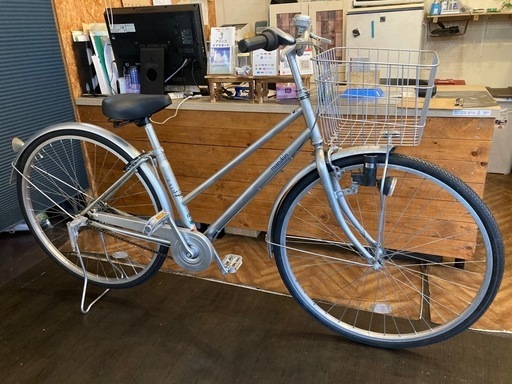 【前後タイヤ・チューブ新品！】 LEDダイナモ　内装3段　27インチ自転車 シルバー