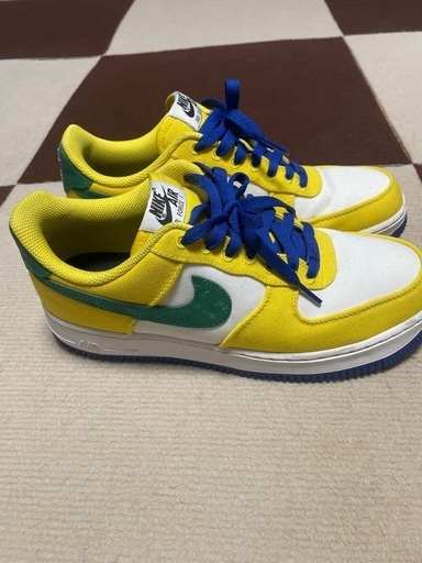 NIKE スニーカー