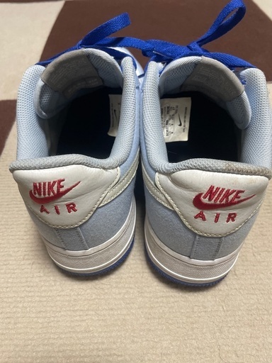 NIKE スニーカー