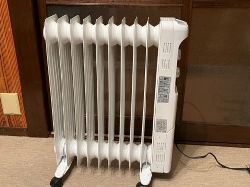 【美品】ウェーブ型オイルヒーター POH-1210KS-W