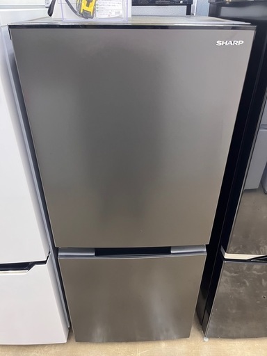 ?一人暮らしの方におすすめ?⭐️SHARP⭐️シャープ⭐️ 2023年式 152L冷蔵庫  SJ-D15KH 3152