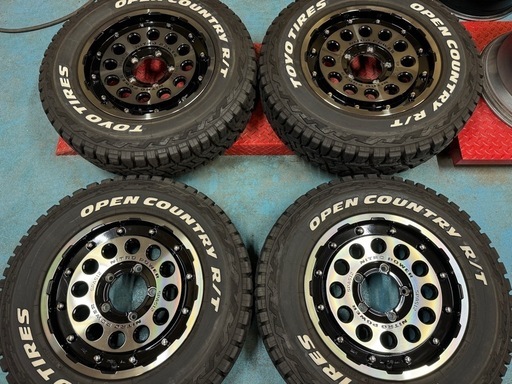 美品 マルカサービス MID ナイトロパワー ショットガン 15インチ 5.5j +20 PCD139.7 TOYO オープンカントリーR/T 185/85R16 ジムニー