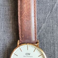 ダニエルウェリントン Daniel Wellington　36ミリ　ローズゴールド 電池新品 10月2日 交換済み の画像