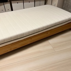【取引中】IKEA セミシングルベッド