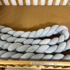 【値下げ‼️】今週引き取り希望‼️ベビーベッド＆ベッドガードのセットの画像