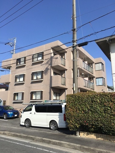 ハイエースホイール