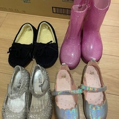 180サイズ女の子靴