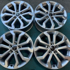 状態良好 トヨタ カローラクロス 純正 17インチ 6.5j +35 PCD114.3 スタッドレス用にも 新品ゴムバルブサービス