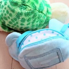 【中古】水色 ぞうさん ぬいぐるみ ポシェット (定期入れ付き)、亀 ぬいぐるみ 2個セットの画像
