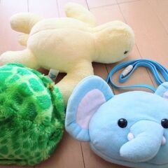 【中古】水色 ぞうさん ぬいぐるみ ポシェット (定期入れ付き)...