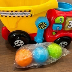 知育玩具 おしゃべりダンプカー 