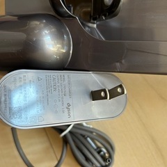 Dyson ダイソン　コードレスクリーナー　充電器の画像