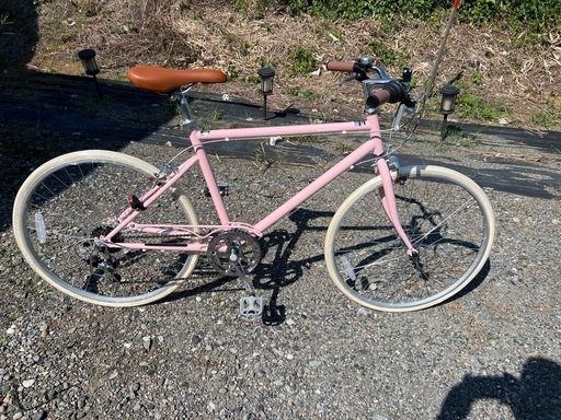 クロスバイク　
ピンク