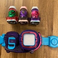 仮面ライダー　リバイスの変身セット　おもちゃ